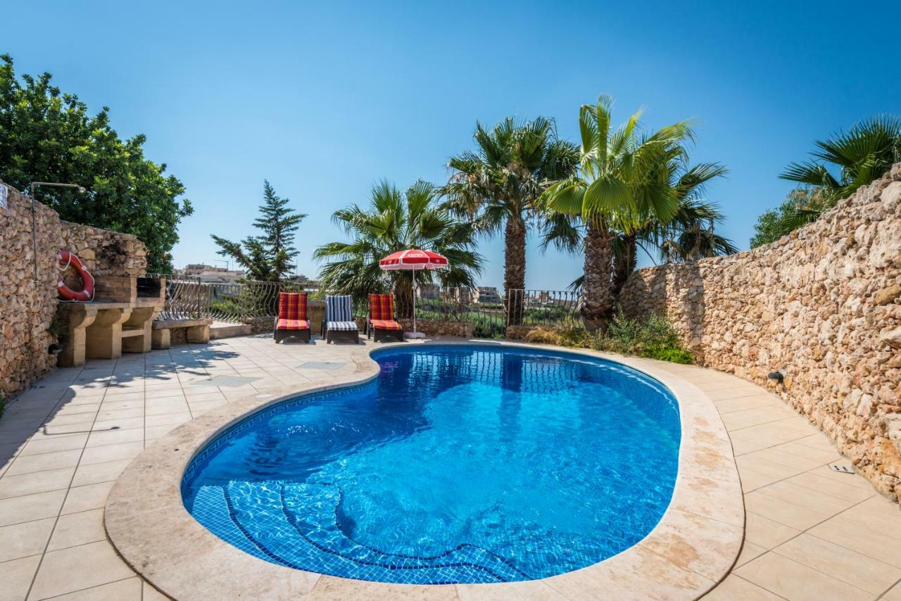 Sunset - Holiday Farmhouse With Large Private Pool In Island Of Gozo Nadur Kültér fotó