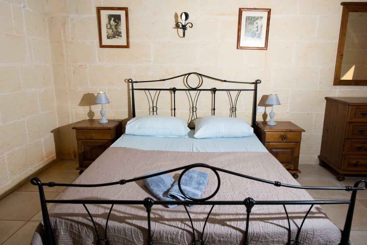 Sunset - Holiday Farmhouse With Large Private Pool In Island Of Gozo Nadur Kültér fotó